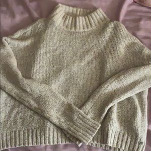 AE CROPPED TURTLENECK SWEATER